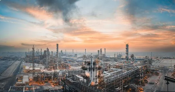 AMIRAL mega-refinery